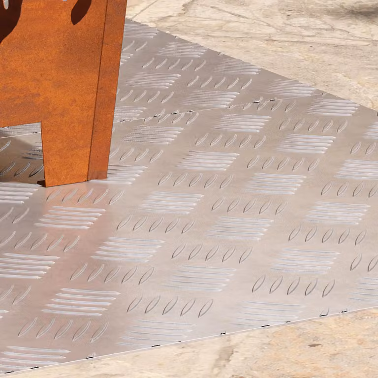 Berkfield Home Grey Aluminium Anti-Slip Checker Plate Sheets, 2 Pack, W: 90 cm, D: 50 cm