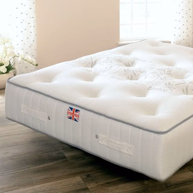 Comfy Living Bamboo Hybrid Pocket Spring Memory Foam Mattress with Knit Fabric, White, W: 180 cm, D: 200 cm