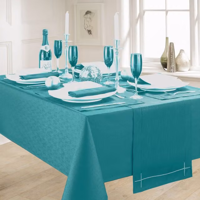 Kitchenwise Plain Teal Slubbed Rectangular Tablecloth