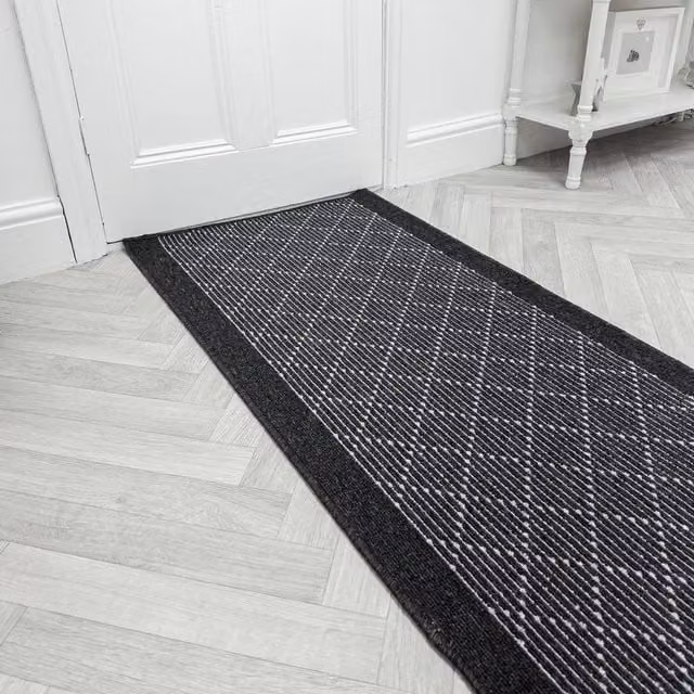 runrug Boulevard Non-Slip Hardwearing Hallway Runner Rug in Black, W: 80 cm, L: 390 cm