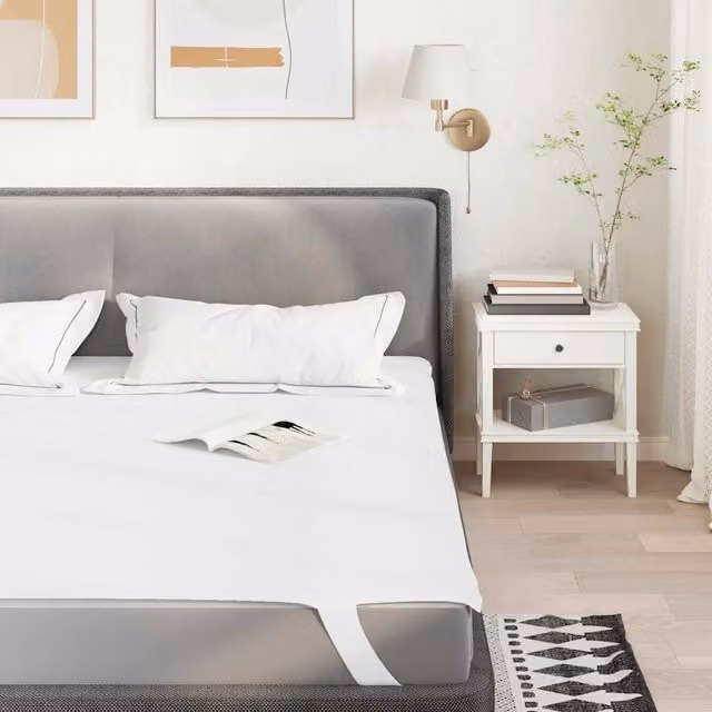 Berkfield Home Waterproof and Breathable Mattress Protector, White, W/D/H: 80 x 200 cm