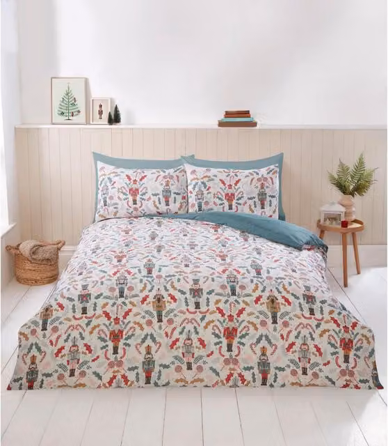 Rapport Nutcracker Microfibre Duvet Cover Set, Multicolour, W: 180 cm, H: 200 cm