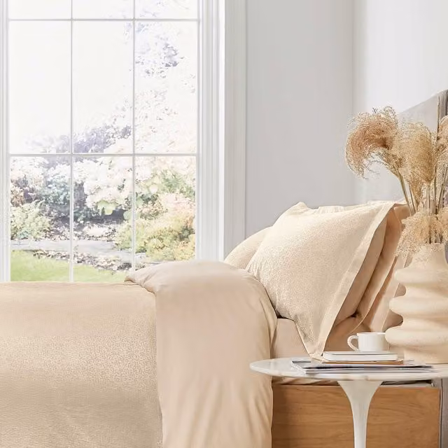 Murmur Meadow Super Kingsize Linen and Cotton Duvet Cover and Pillowcase Set, Beige, 200 x 200 cm