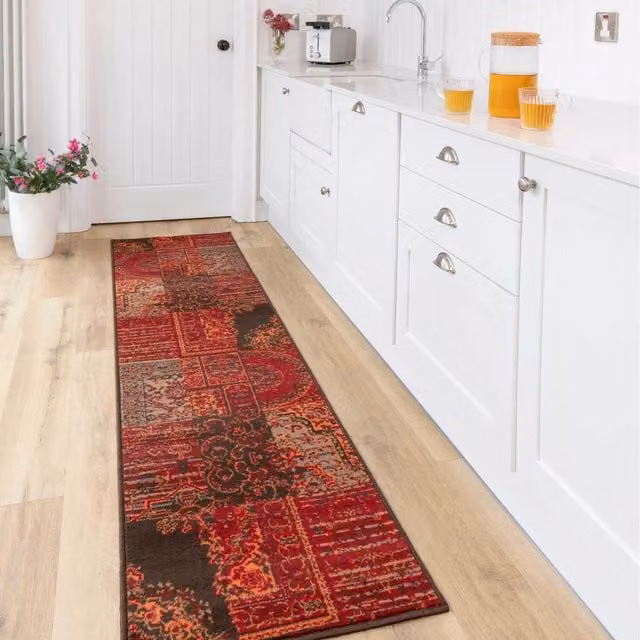 The Rug House Traditional Patchwork Living Room Rug in Red and Brown, W: 240 cm, D: 60 cm