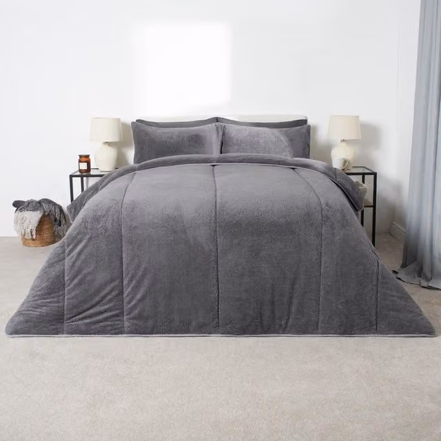 OHS Grey 10.5 Tog Teddy Duvet and Pillowcase Set with Hollow Fibre Filling