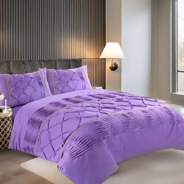 Snug City Modern Pintuck Border Pleated Duvet Cover and Pillowcase Set in Purple, W/D/H: 140 x 200 cm
