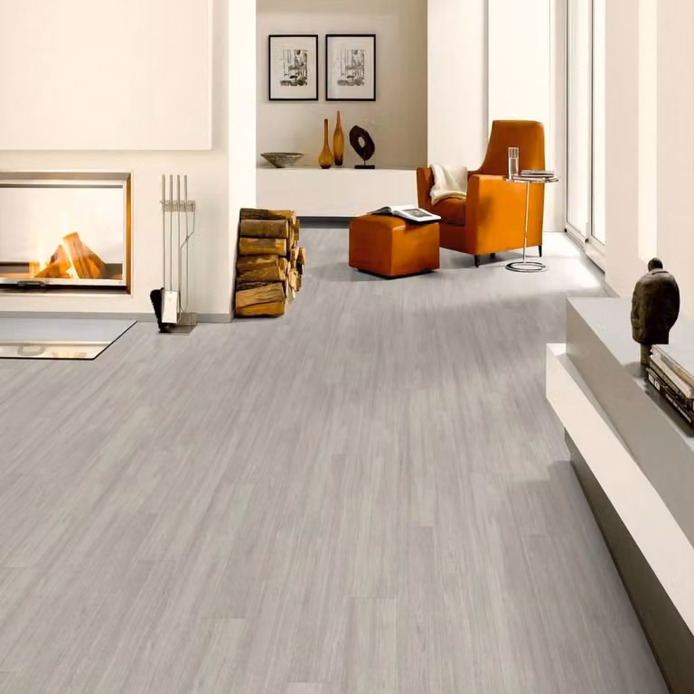 Vinyl Flooring UK Fores Wood Effect 7mm Laminate Flooring in Light Grey, 10 Planks, Covers 2.494sqm