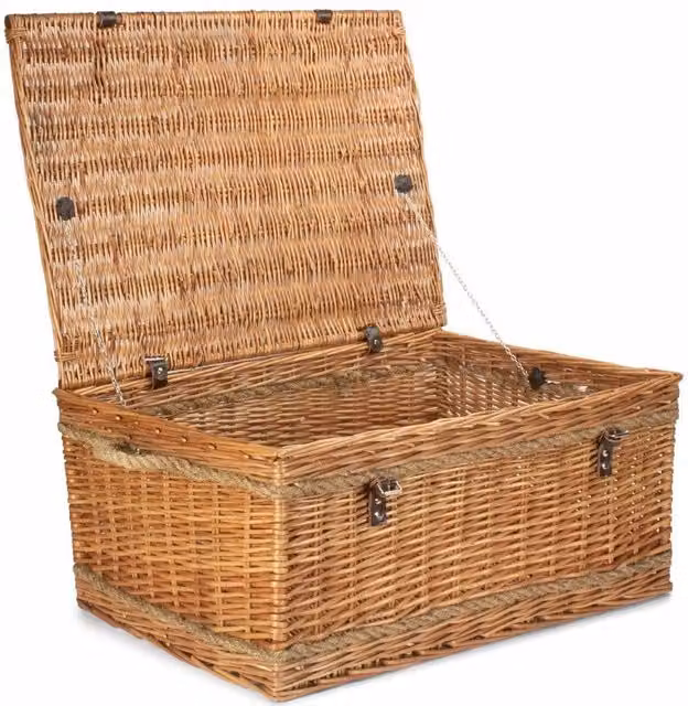 Red Hamper Brown Wicker Trunk with Steamed Rope Handles, Width: 72 cm