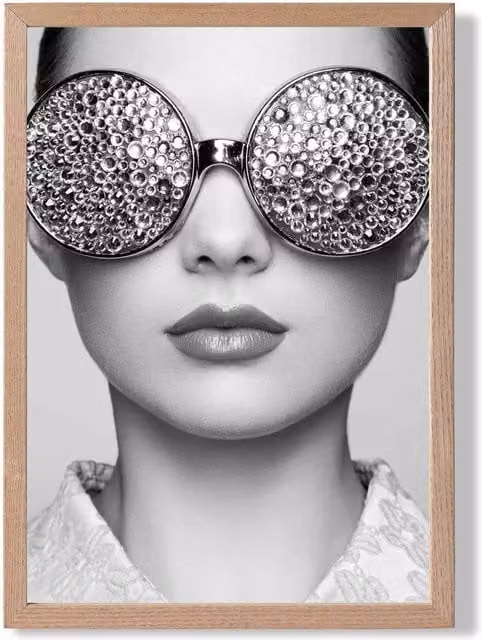 ARTZE Girl with Silver Bling Sunglasses Black and White Framed Photo Print with Oak Frame, A3