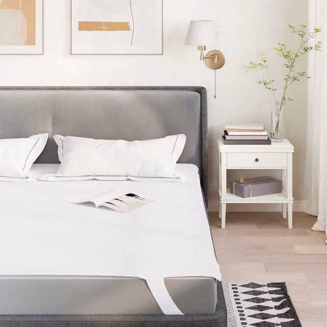 Berkfield Home Waterproof and Breathable Microfibre Mattress Protector in White, W/D/H: 140 x 220 cm