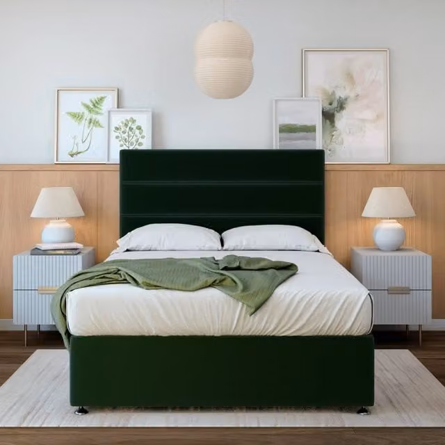 Bedmaster Emerald Green Plush Velvet Divan Base with Storage Drawers and Lined Headboard, Width: 135 cm