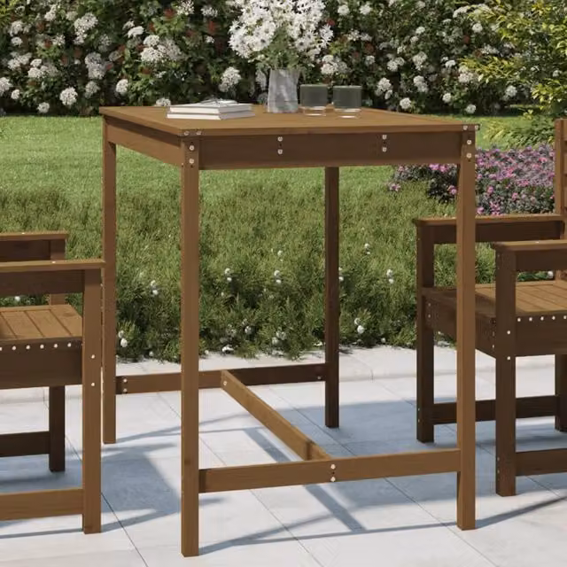 Berkfield Home Rustic Garden Table in Honey Brown Solid Pine, W: 121 cm, D: 82.5 cm, H: 110 cm