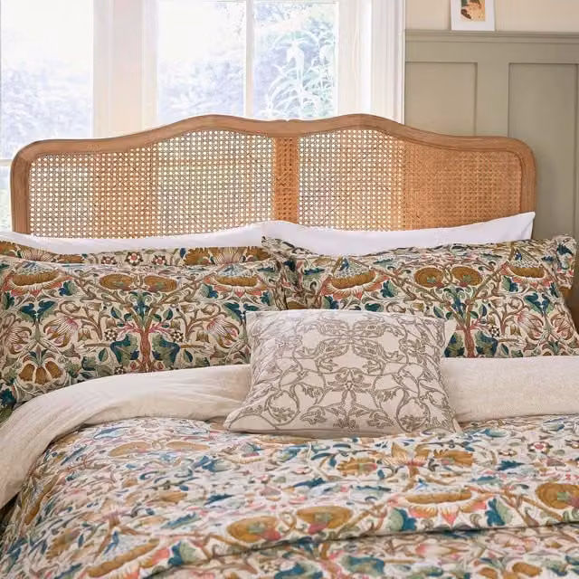 Morris & Co. Lodden Floral Cotton Percale Double Duvet Cover and Pillowcase Set, Beige and Multicolour, W: 140 cm, L: 200 cm
