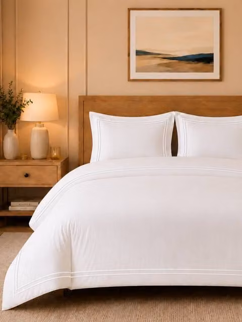 Pamposh 800 Thread Count Egyptian Cotton Mako Satin Reversible Duvet Cover Set in White, Double (140 x 200 cm)