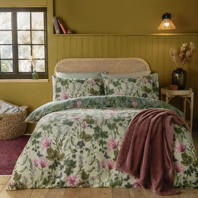 Make It A Home Mystic Berry Floral Reversible Duvet Cover Set, Green, 140 x 200 cm