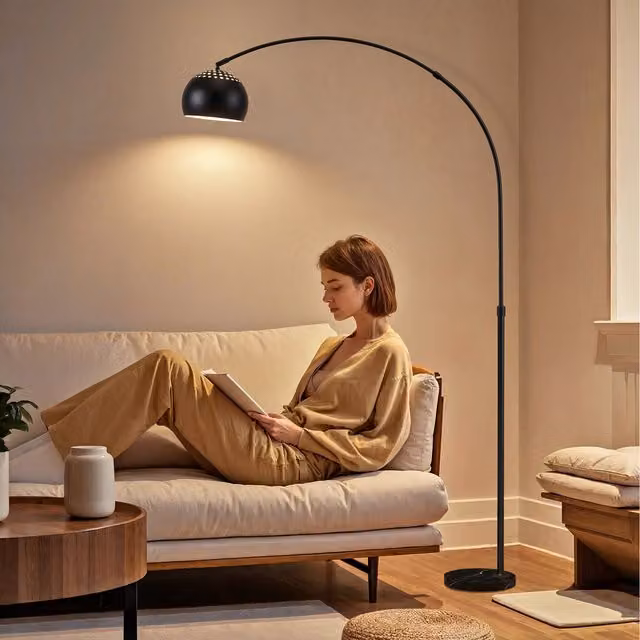 HOMCOM Retro Black Metal Arc Floor Lamp for Living Room Reading and Task Lighting