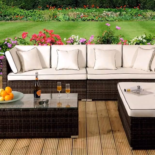Comfy Living 4 Piece Brown Polyrattan L-Shape Garden Patio Furniture Set with Upholstered Cushions and Coffee Table