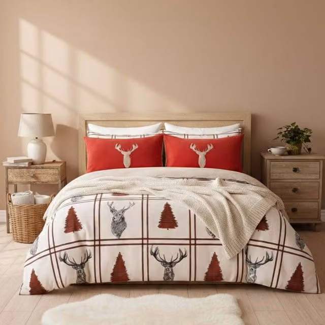 Snug City Christmas Stag Teddy Duvet Cover and Pillowcase Set, Cream/Beige, W: 180 cm, H: 200 cm