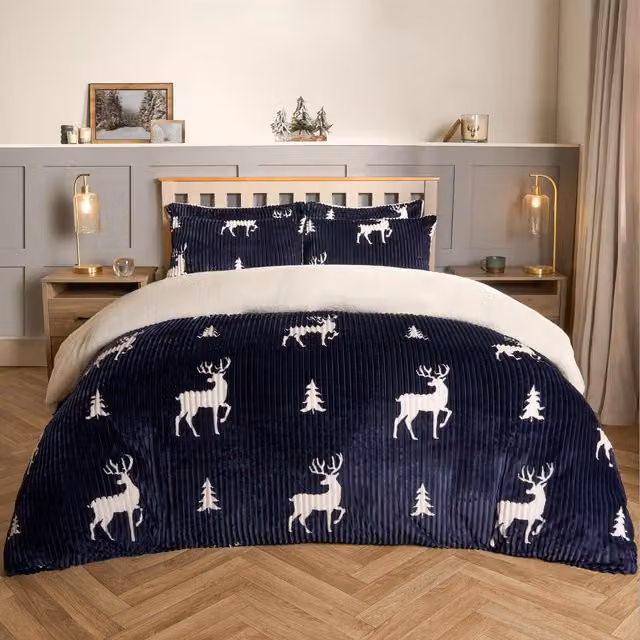 OHS Reversible Blue Sherpa Christmas Duvet Cover, W: 180 cm x D: 200 cm