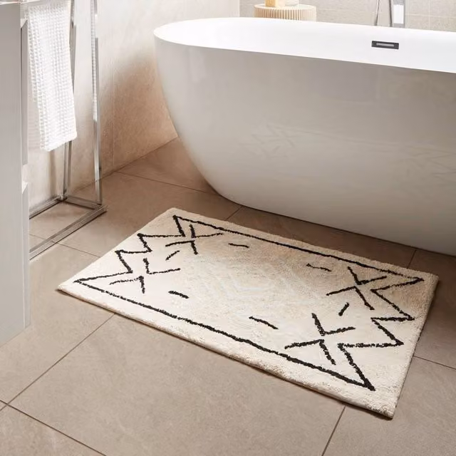 Wyld and Coco Cotton Bath Mat in Beige and Black with Geometric Pattern, W/D: 60 x 90 cm