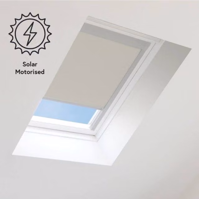 Bloc Blinds Solar Powered Thermal Insulating Blackout Blind for Velux Roof Windows, Light Grey in Silver, Size: UK08
