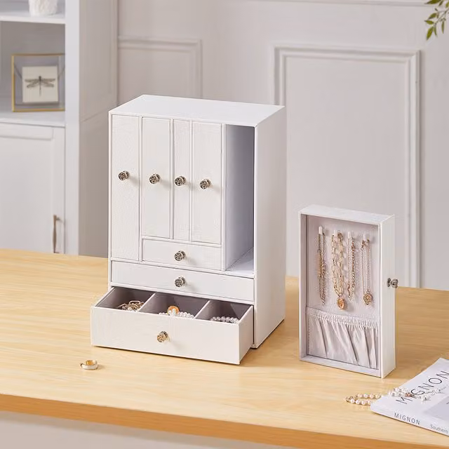 Livingandhome Free Standing Faux Leather Jewellery Box in White