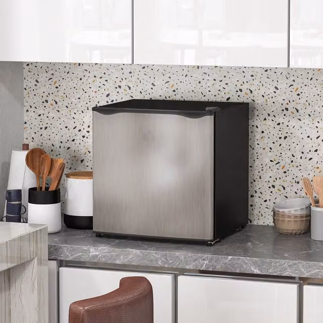 HOMCOM 35L Silver Tabletop Upright Freezer with Adjustable Temperature and Wire Shelf