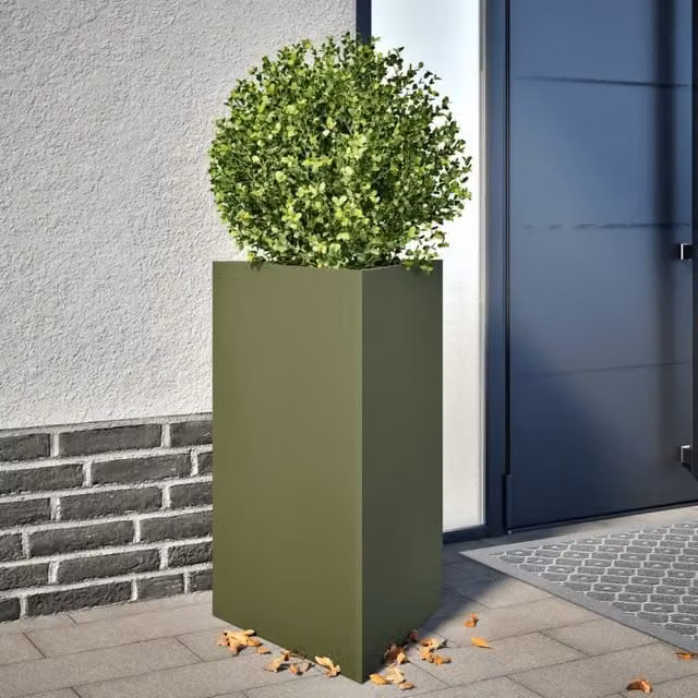 Berkfield Home Garden Triangular Steel Planters, 2 Pack, Green, W: 50 cm, D: 43 cm, H: 75 cm