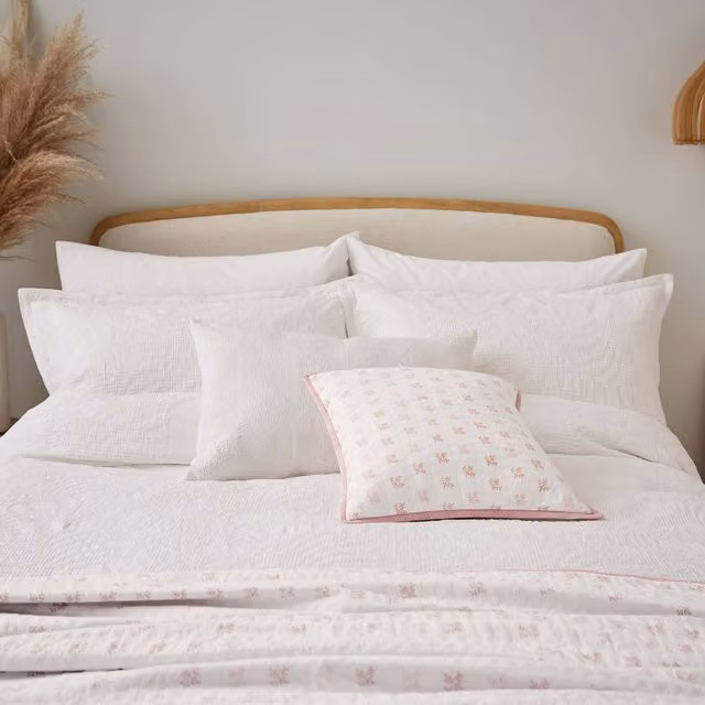 Murmur Iris Reversible White Cotton Jacquard Kingsize Duvet Cover