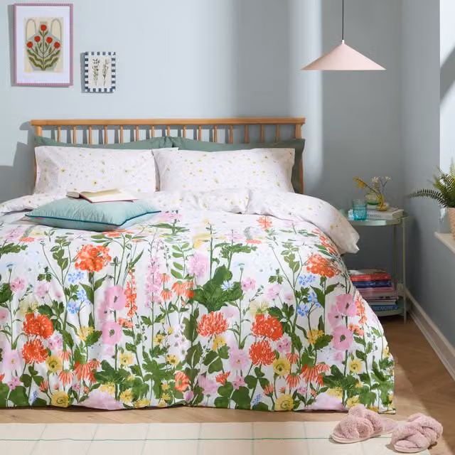 Make It A Home Cottage Garden Reversible Floral Printed Duvet Cover Set, Multicolour, 200 x 200 cm