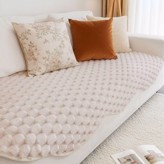 Livingandhome Non-Slip Stain-Resistant Faux Plush Sofa Protector Cover, Beige, Width: 240 cm, Depth: 90 cm