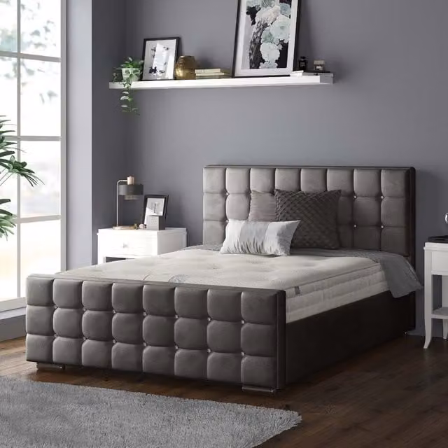 IH Design Cube Chesterfield Upholstered Plush Velvet Bed Frame with Diamond Detail in Grey, W/D/H: 180 x 200 cm