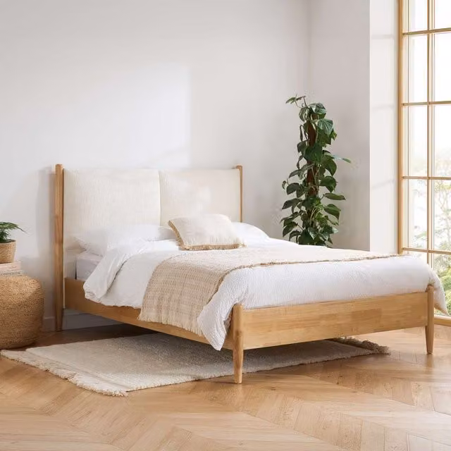 Birlea Marley Natural Oak Bed in White, King Size (180 x 200 cm)