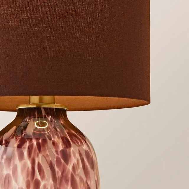 ValueLights Belinda Confetti Glass Table Lamp with Fabric Shade in Red and Green