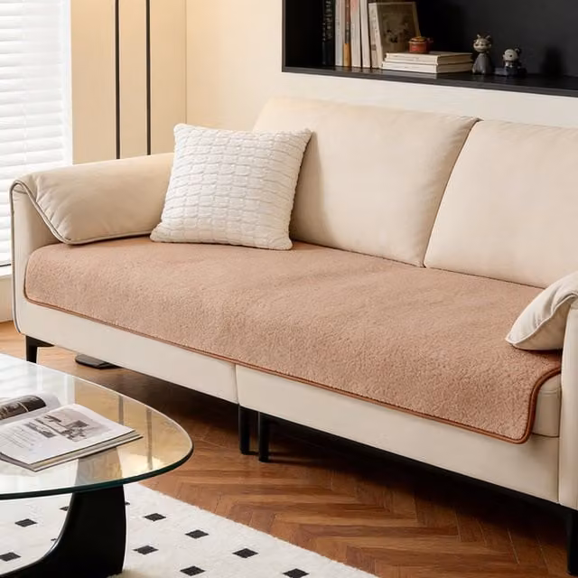 Livingandhome Non-slip Sherpa Fleece Sofa Protector, Beige/Brown, W: 180 cm x D: 90 cm