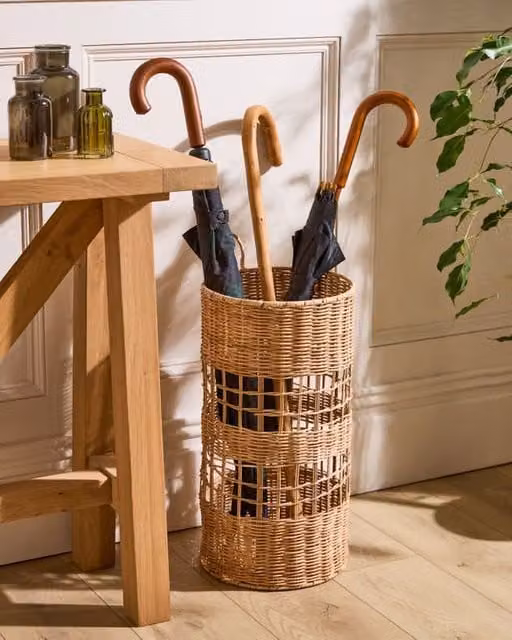 Dibor Traditional Style Willow Wicker Umbrella Stand in Natural Beige and Sand