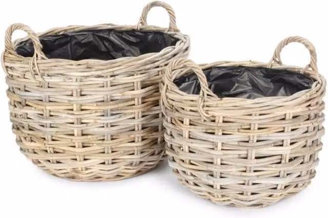 Red Hamper Set of 2 Curved Base Rattan Planters with Plastic Lining in Natural
