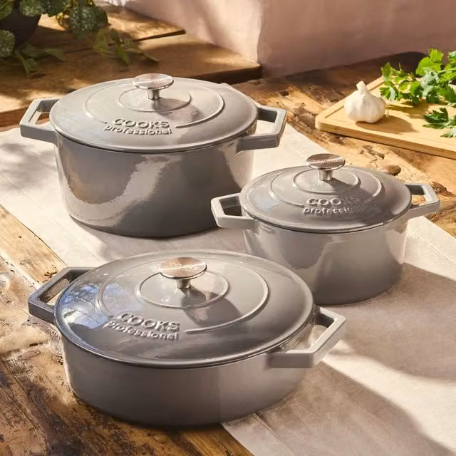 Cooks Professional Set of 3 Enamelled Cast Iron Casserole Dishes with Lids, Grey