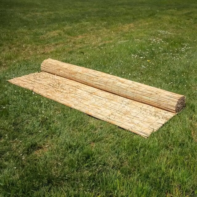 Primrose Brown Thick Reed Bamboo Style Natural Garden Privacy Screening Roll W: 1 m, L: 4 m