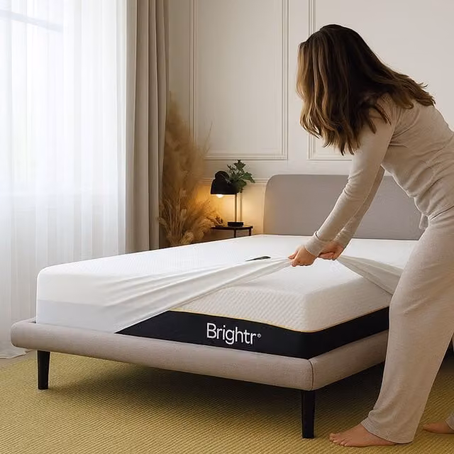 Brightr Waterproof Mattress Protector in White, King Size, W: 180 cm, D: 200 cm, H: 35 cm