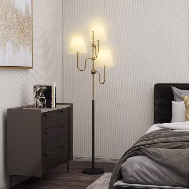 HOMCOM 3-Light Modern Floor Lamp with Foot Switch, Gold Tone, Height: 165 cm