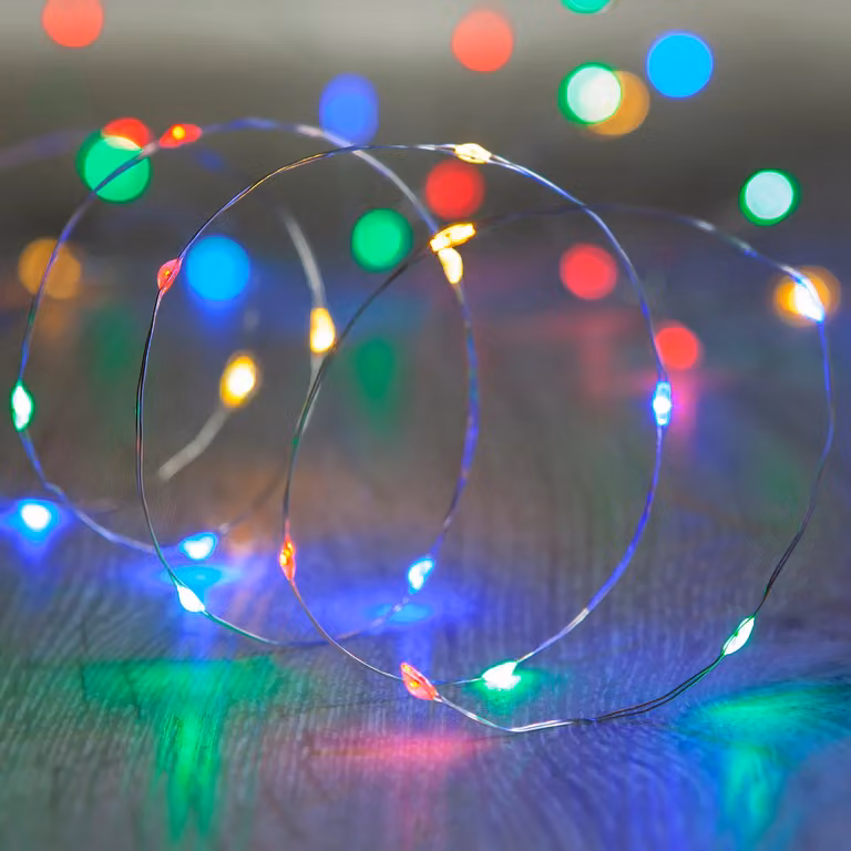 Lights4fun 20 Multi Coloured LED Micro Battery Fairy Lights in Silver