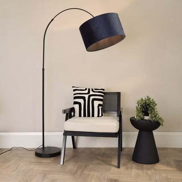 ValueLights Louis Black Arched Curved Floor Lamp with Navy Blue Velvet Drum Shade and LED Bulb