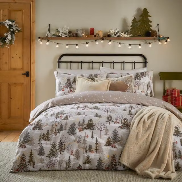 Make It A Home Forest Festivities Reversible Printed Duvet Cover Set, Multicolour, W: 180 cm x L: 200 cm