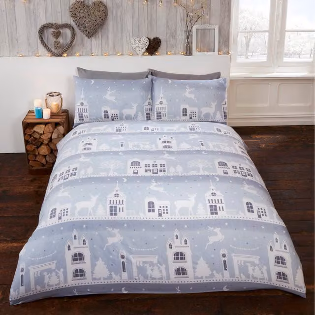 Rapport Home Reindeer Road Christmas Cotton Flannel Duvet Set and Pillowcase in Silver, W/D/H: 200 x 200 cm