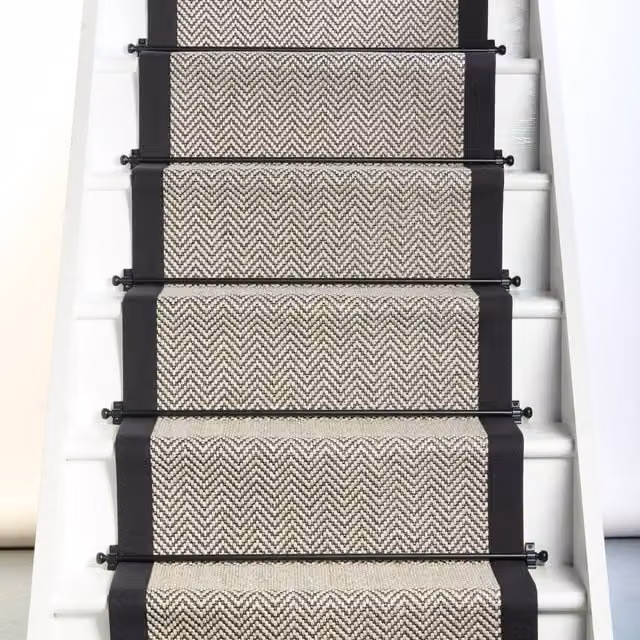 RainbowHome Herringbone Java Stair Runner in Stone with Black Cotton Border, W: 55 cm x L: 600 cm