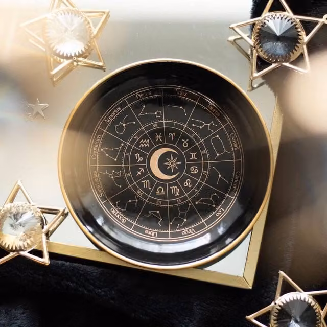 Uniqueful Black and Gold Astrology Wheel Ceramic Trinket Dish, Diameter: 15 cm